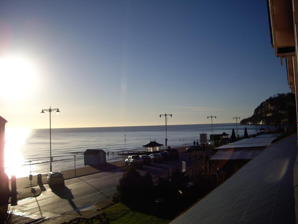 Pink Beach Guest House Shanklin Exterior photo